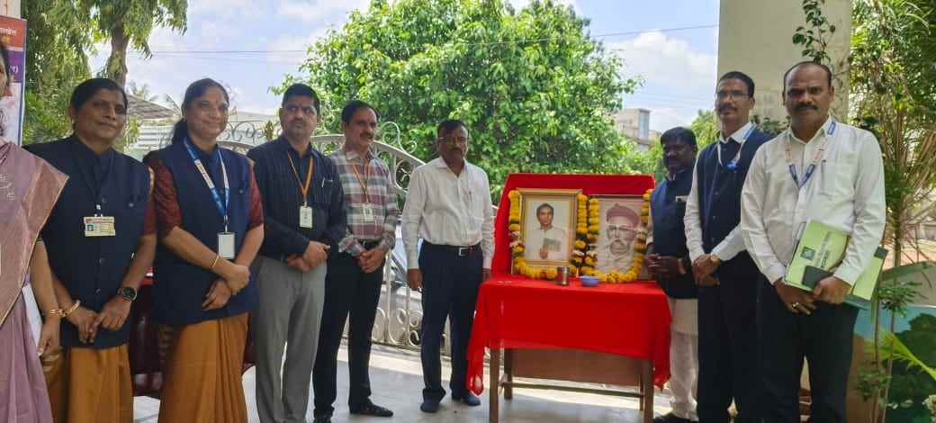 अहिल्यादेवी होळकर कन्या विद्यालय, वसमत येथे महाराष्ट्र राज्याचे शिक्षण संचालक महेश पालकर यांची भेट